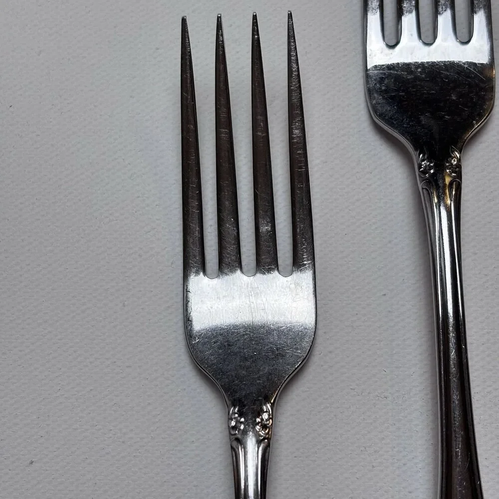 VTG Oneida Oneidacraft Deluxe Chateau Stainless Flatware Dinner Forks Set Of 6